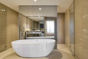 Luxury Bondi Beachside Apartment - Pacific, Sydney